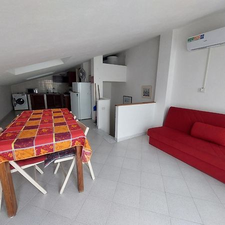 La Terrazza Apartment Porto Torres Exterior photo